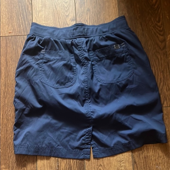 L.L. Bean Women's Vista Camp Navy Skort XS - Picture 5 of 6